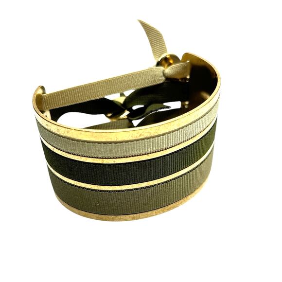 Les Interchangeables Cuff Bracelet Gold Tone with 3 Green Ribbons France - Picture 1 of 6